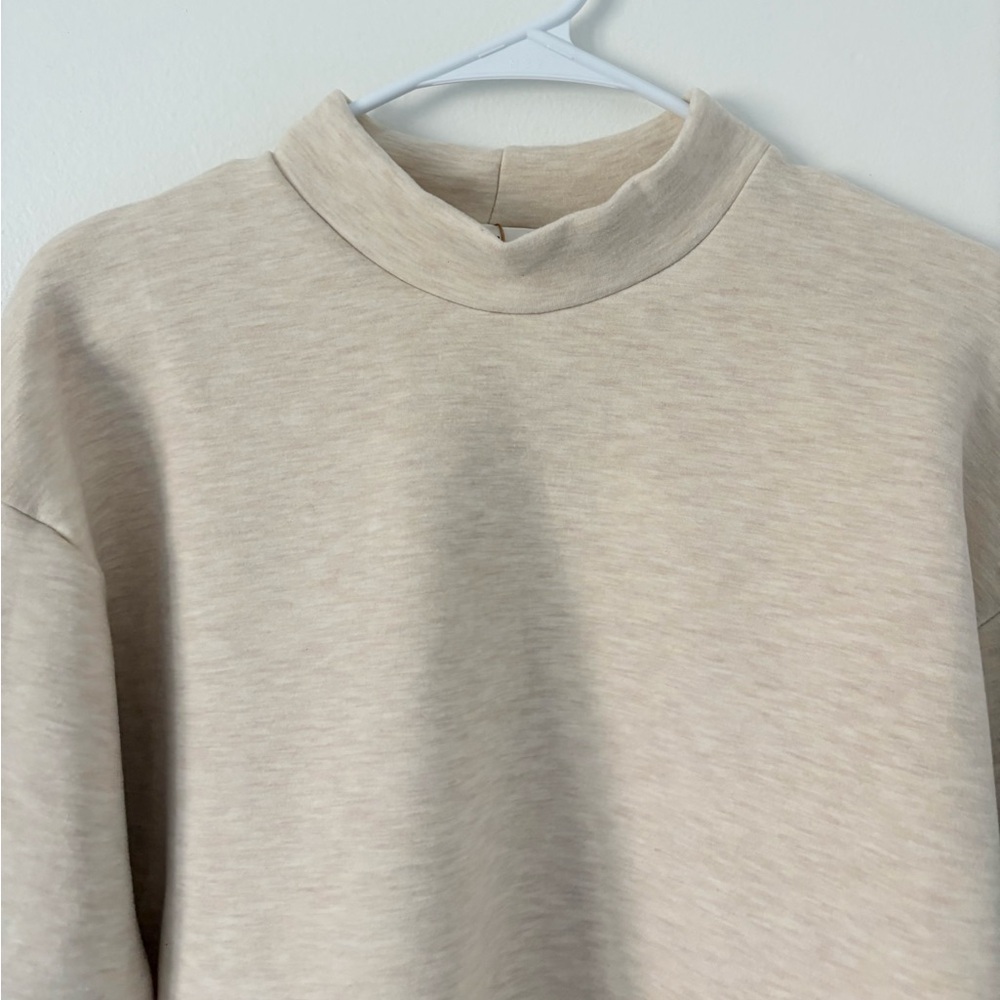 OGL NEW Heather Beige FuzzLuxe Mockneck Sleeve Warmer Top Size Medium - Picture 6 of 9